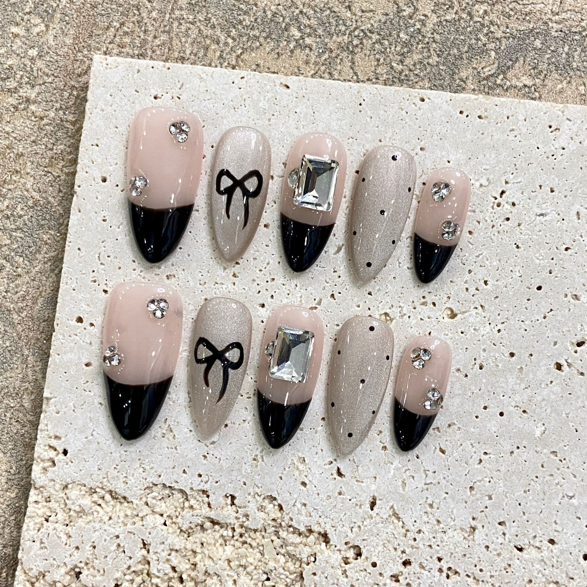 Handmade Press on Nails Black  - Nail Art Pink recension och pris