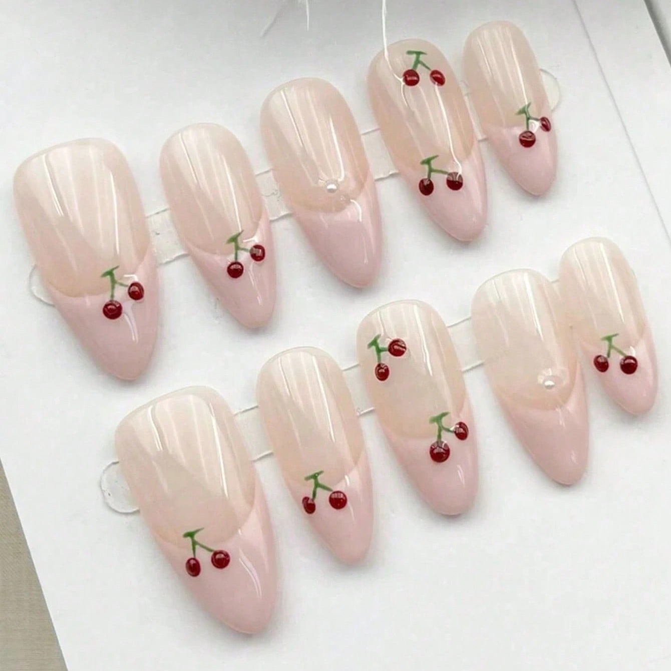 10pcs Medium Almond Nude Pink  - Nail Art Pink recension och pris